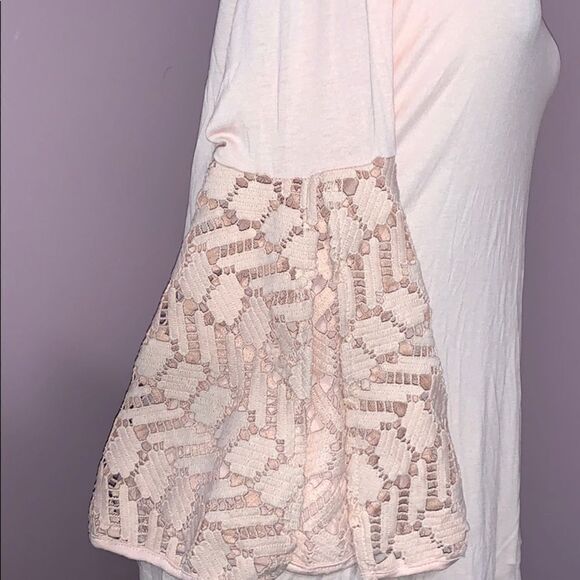 Pale pink  slit sleeve long sleeve top by Cyrus - Picture 4 of 6
